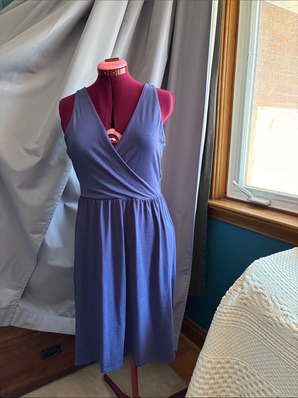 TenTree crossover V-neck knee-length dress